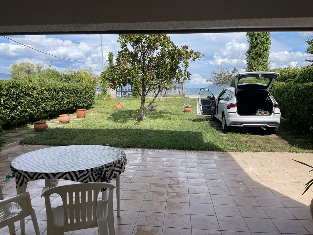 The view is distracting, though.