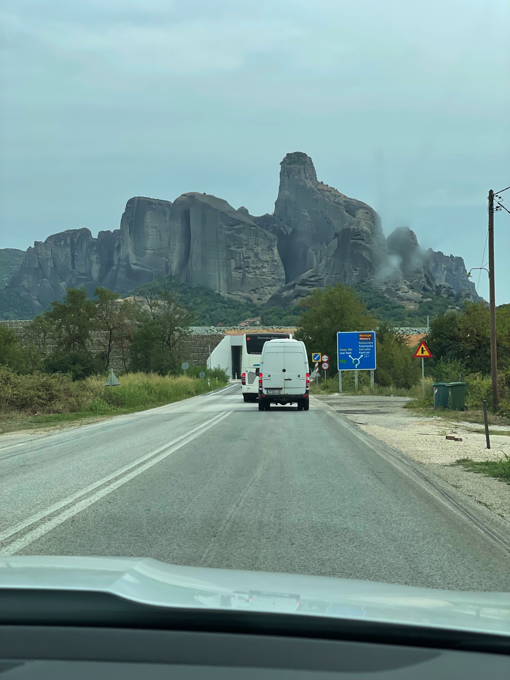 The sandstone pillars are immediately identifiable.