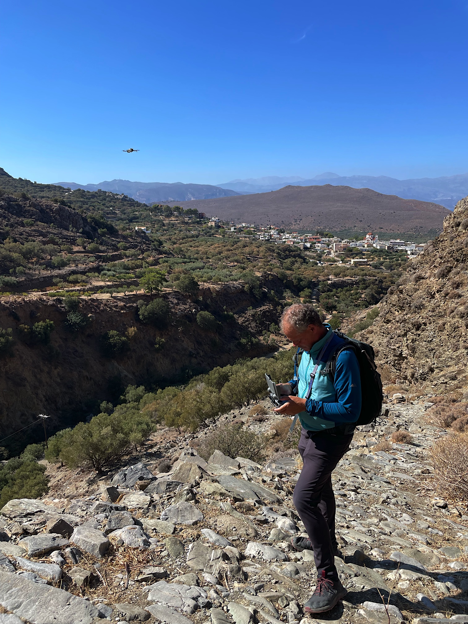 Up on the hils overlooking Kavousi. You can see the dome of Agia Triada.
