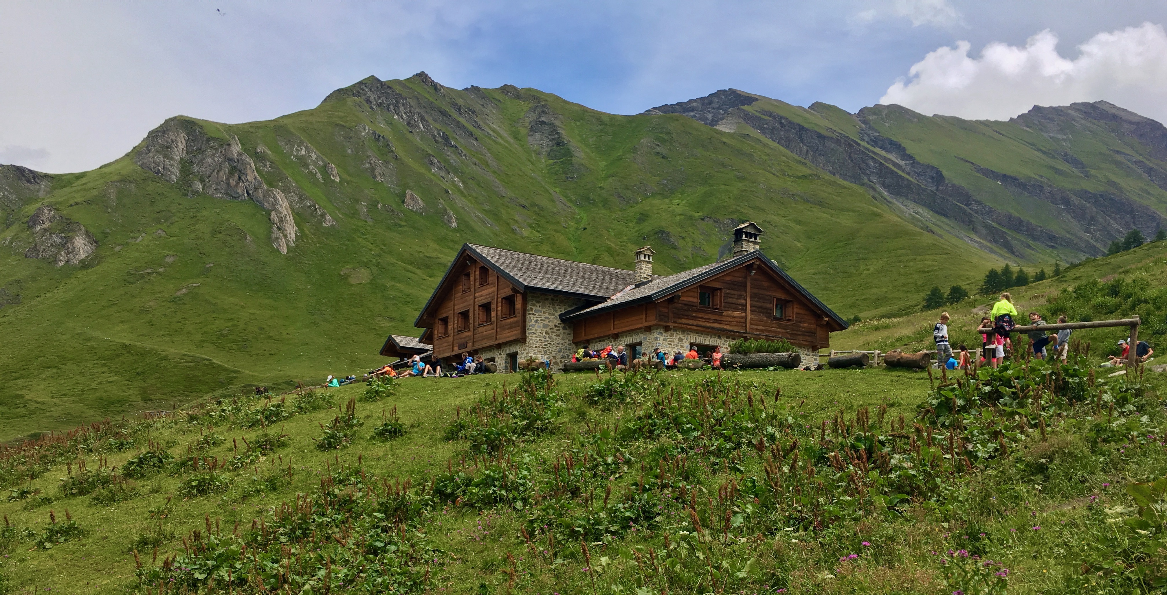 Rifugio Bonatti. Finally.