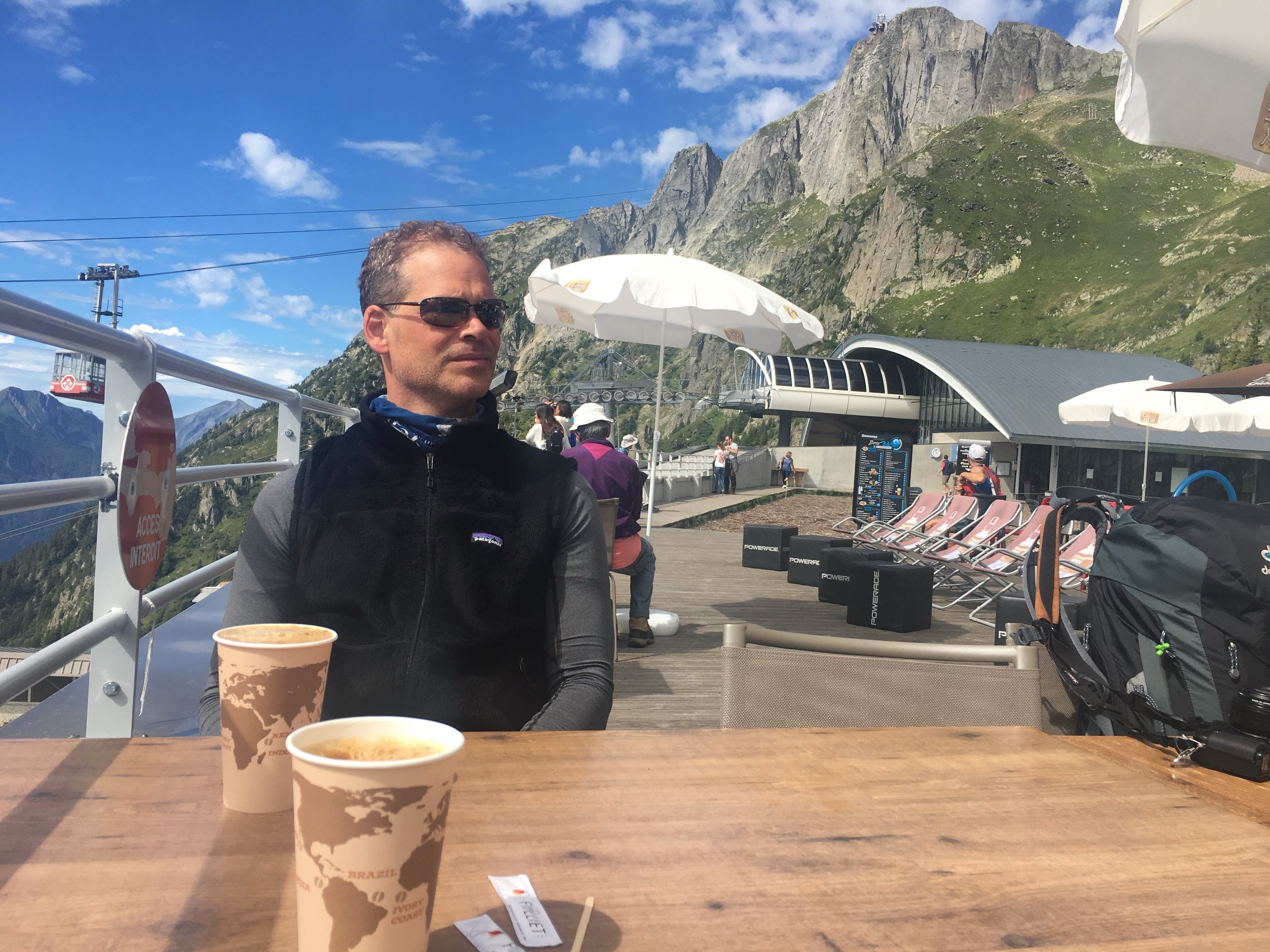 We stopped for coffee at a ski lift café.