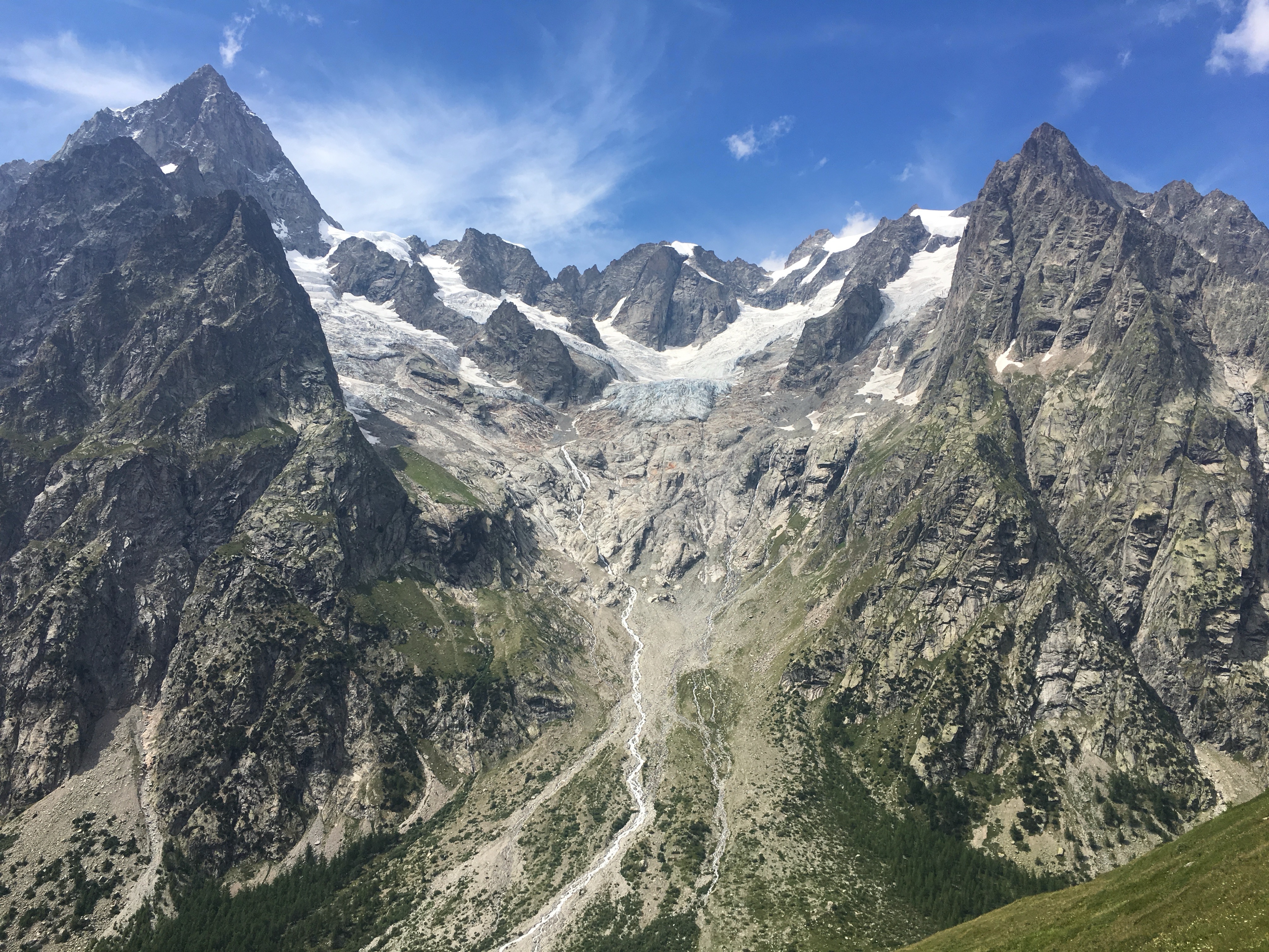 Rifugio Elena lies under this glacier.