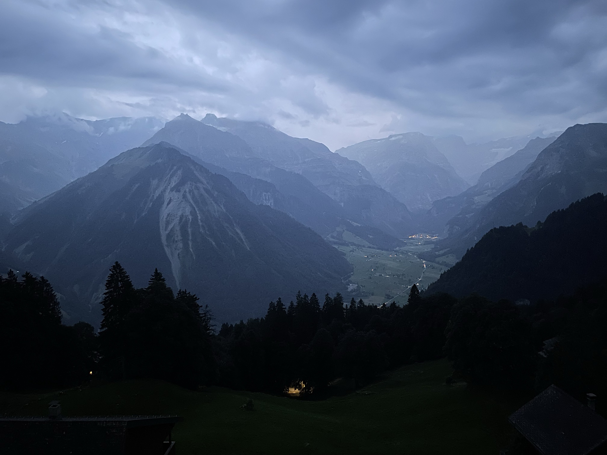 Before it got completely dark, we got a glimpse up the valley we’d be walking the next day.
