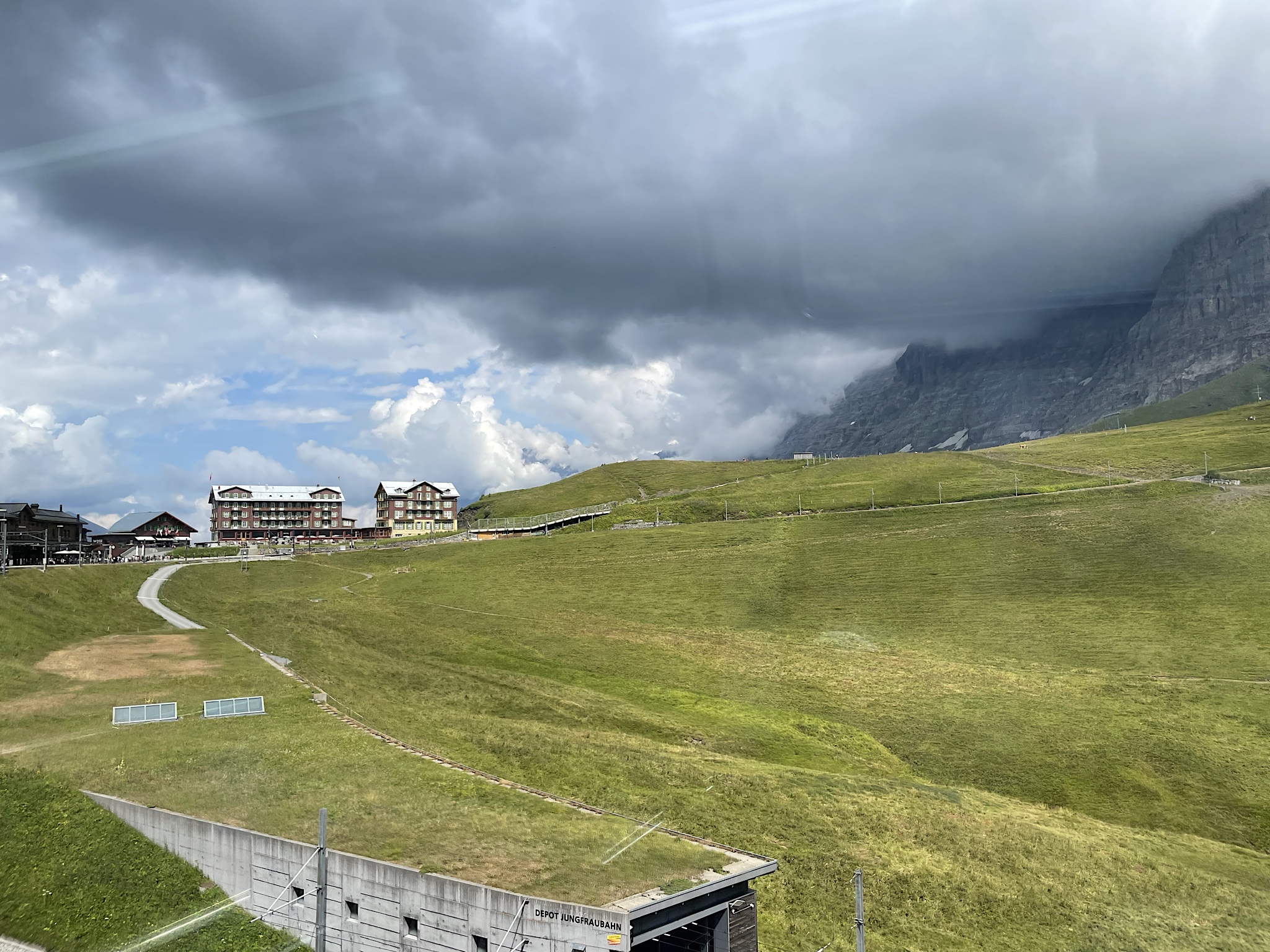 Goodbye Eiger! We love you lots!