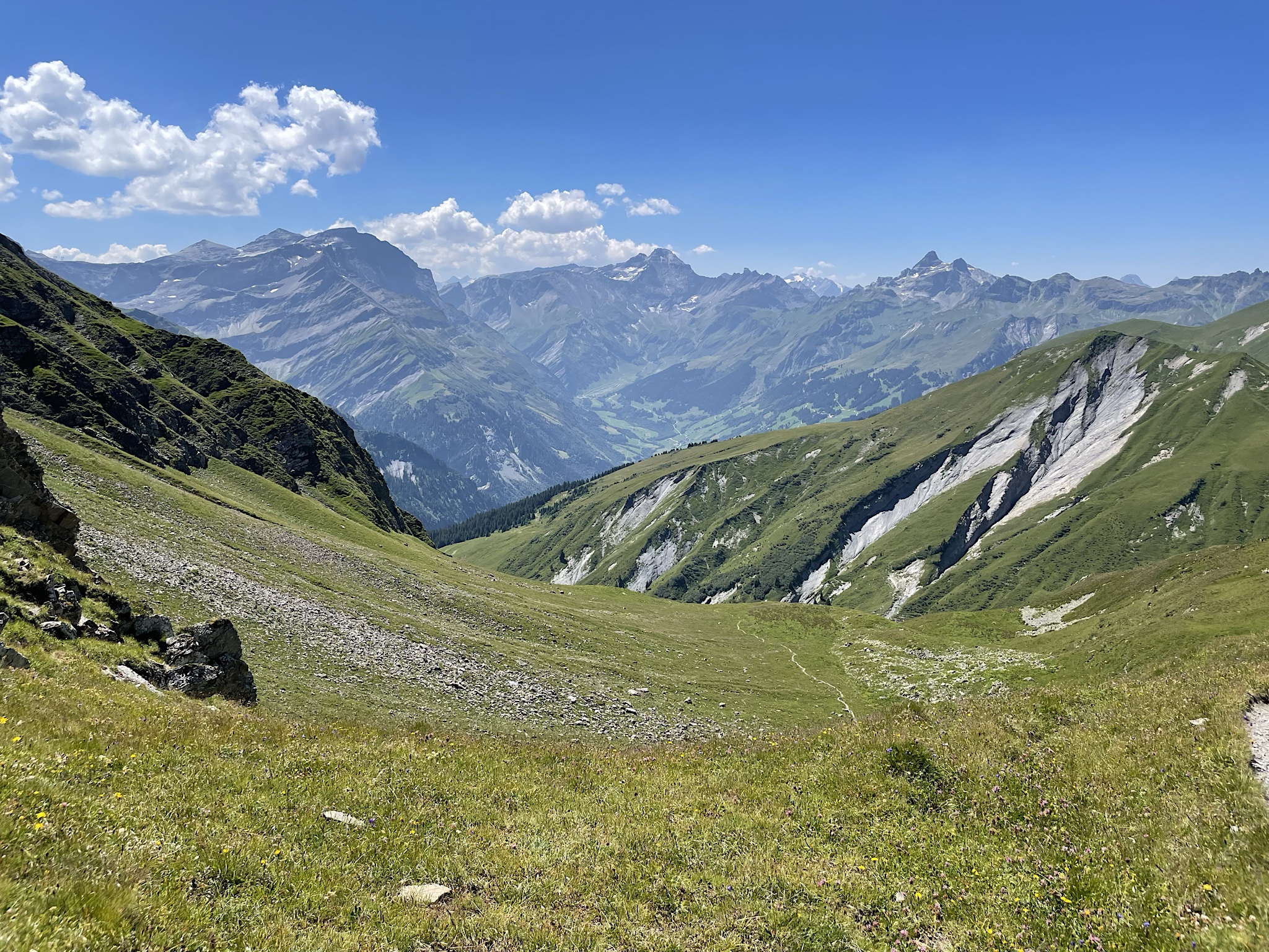 Looking back toward Weisstannen.