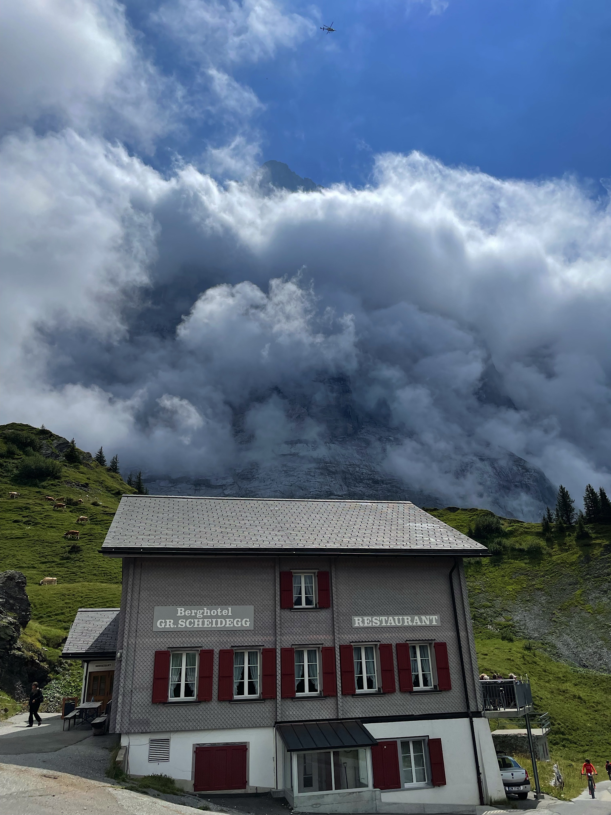 The hotel at the Grosse Scheidegg – a great place for lunch with a view, if you can get anyone to serve you.