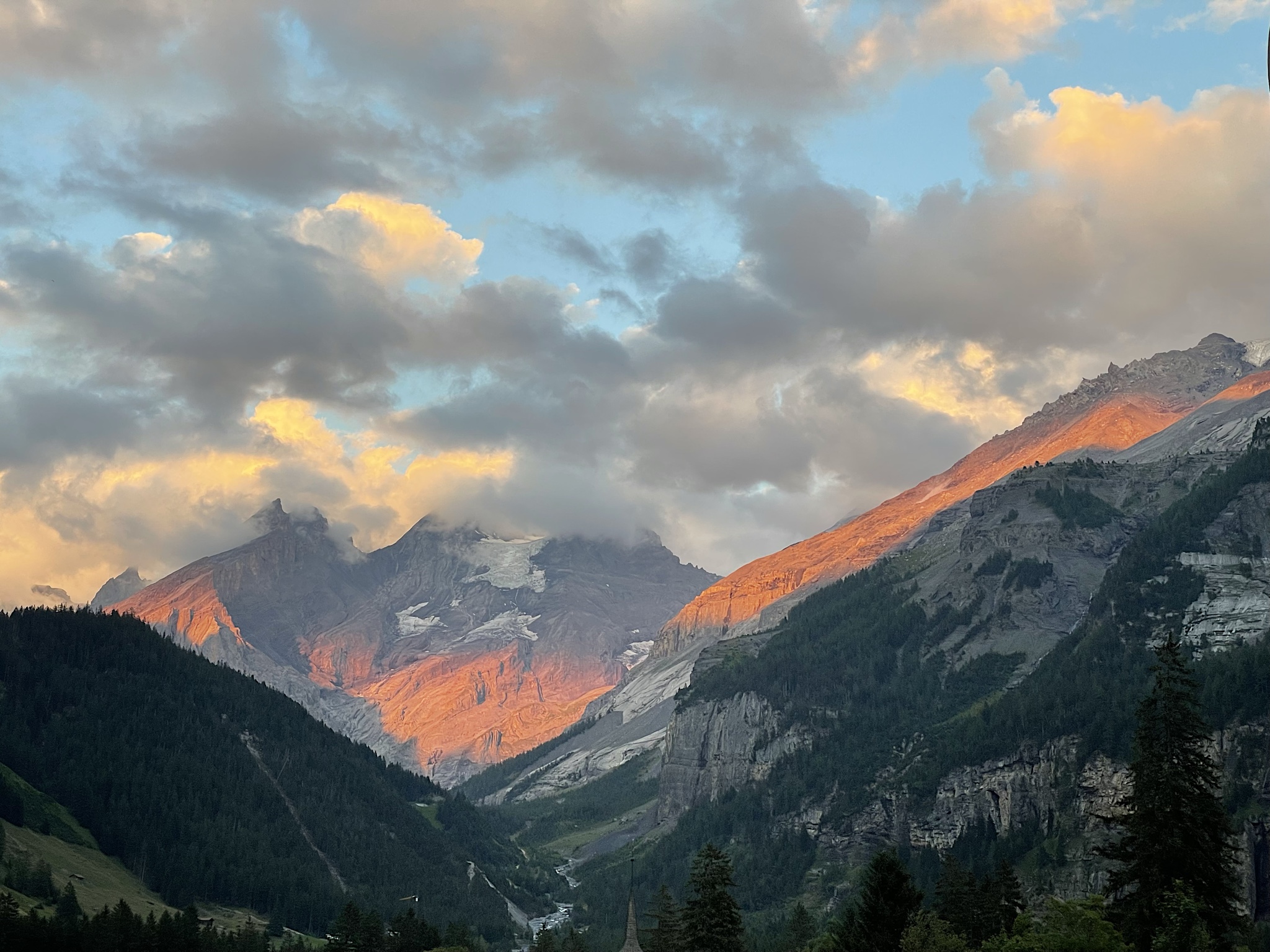 The mountains really did turn that bright orange!